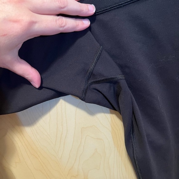 Lululemon leggings - Picture 4 of 7